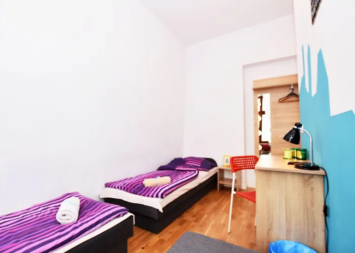 - Prywatne Hostel Wrocław