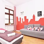 - Prywatne Hostel Βρότσλαβ