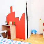 - Prywatne Hostel Βρότσλαβ