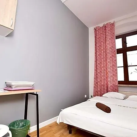 Auberge de jeunesse - Prywatne Wrocław